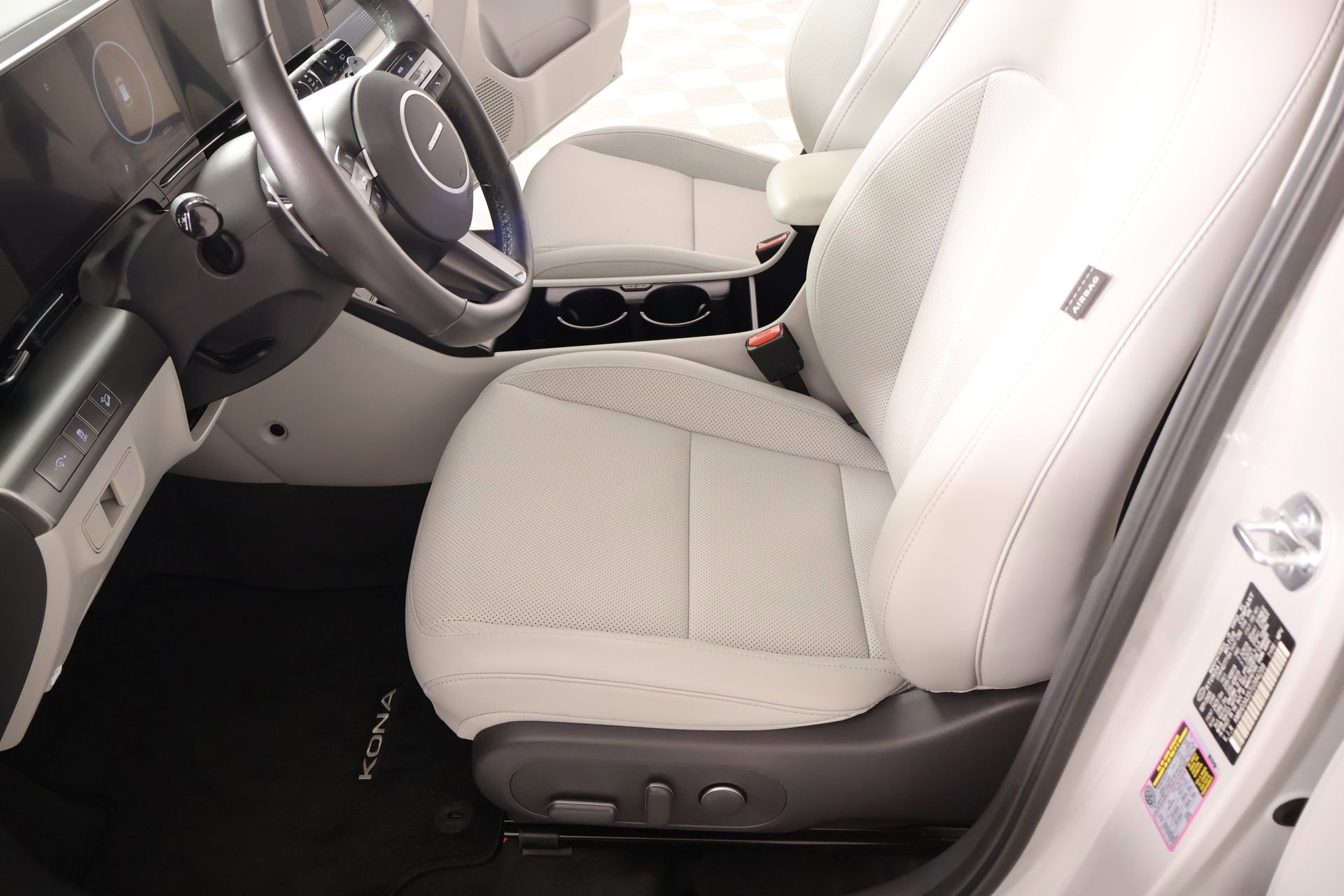 Certified 2026 Hyundai Kona SEL Premium FWD image 11