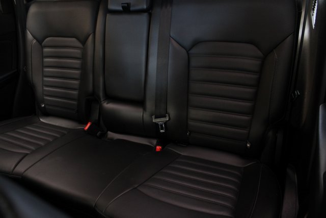 Used 2022 Ford Escape SE w/ Cold Weather Package image 8