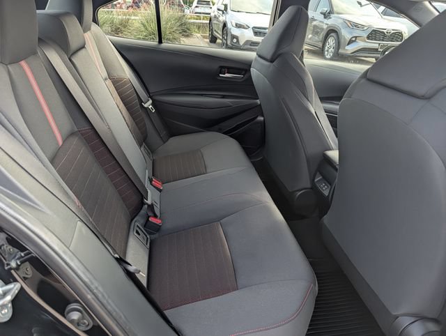 Certified 2025 Toyota Corolla SE w/ SE Premium Package FWD image 29