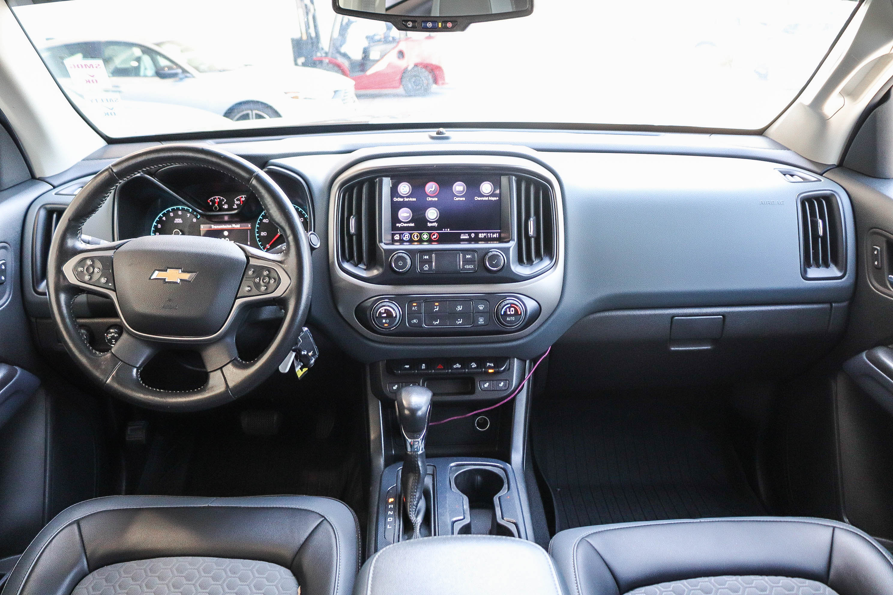 Used 2022 Chevrolet Colorado Z71 w/ Z71 Midnight Edition AWD/4WD image 14