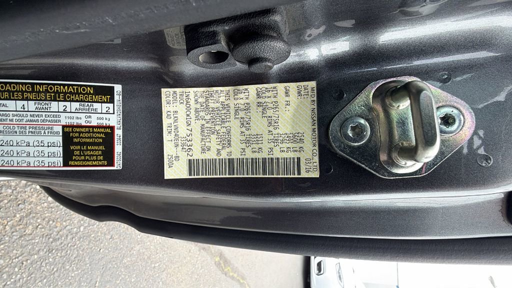 Used 2016 Nissan Frontier PRO-4X image 31