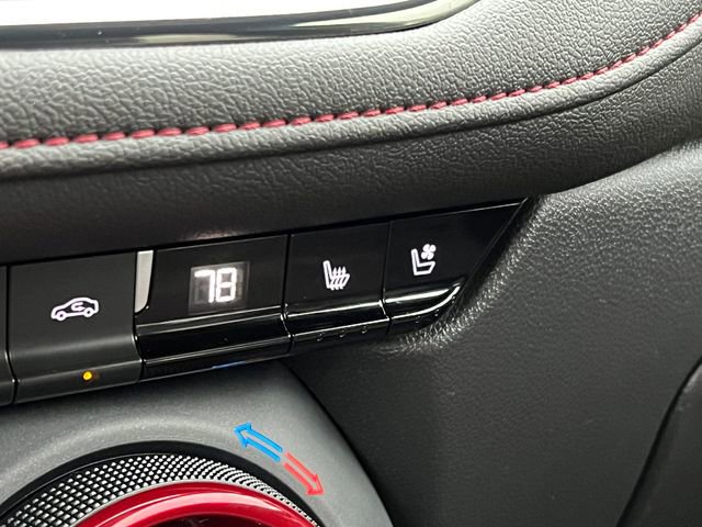 Certified 2023 Chevrolet Blazer RS w/ Driver Confidence II Package image 31