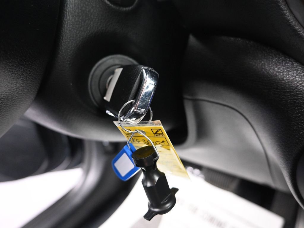 Certified 2025 Kia Soul LX w/ LX Technology Package image 23