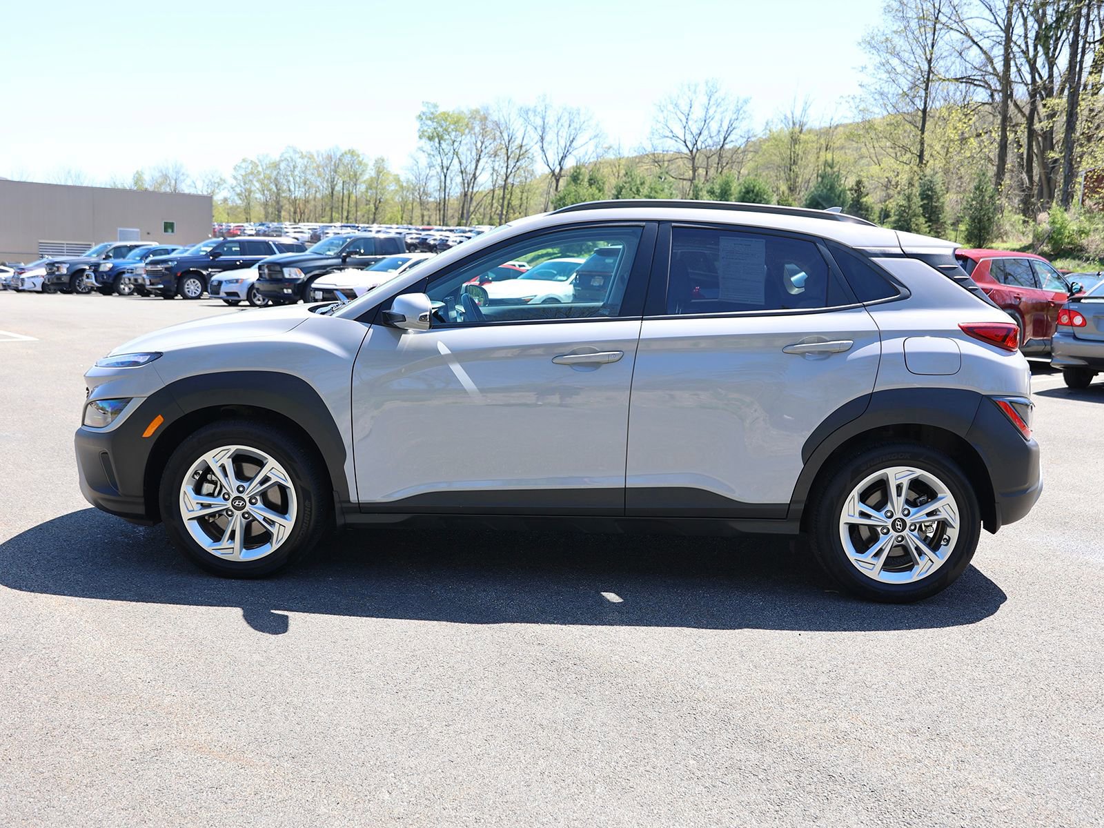 Certified 2023 Hyundai Kona SEL w/ Convenience Package AWD/4WD image 4
