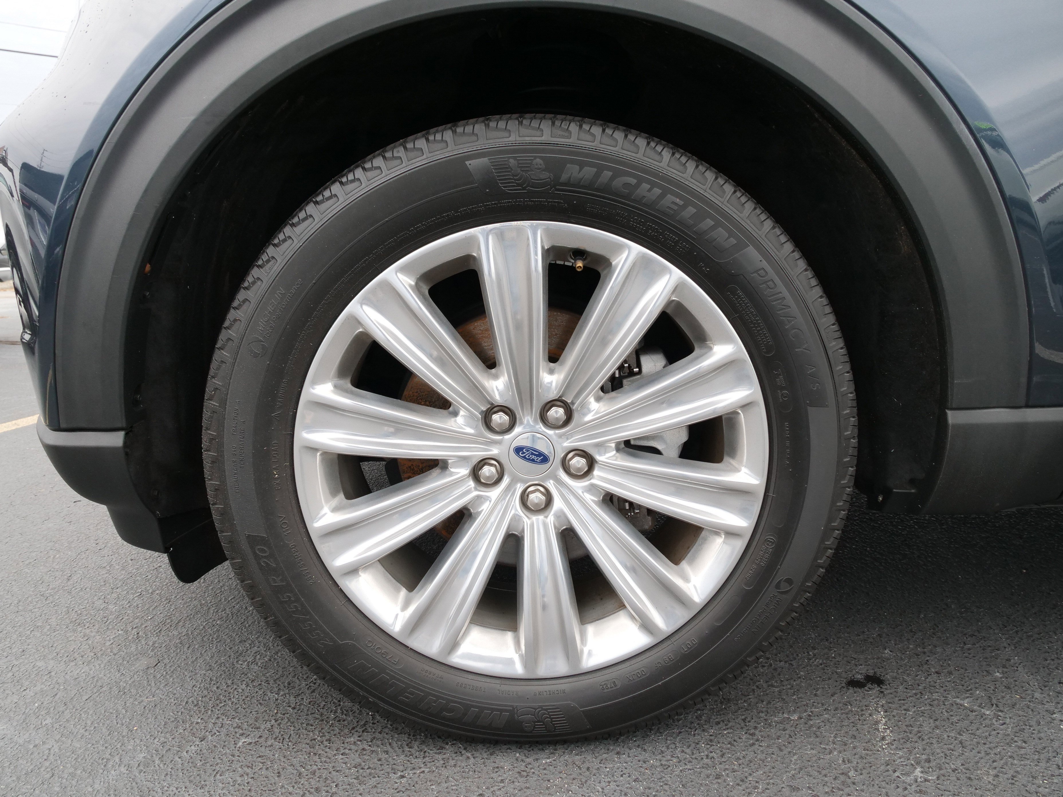 Used 2022 Ford Explorer Limited w/ Equipment Group 301A image 13