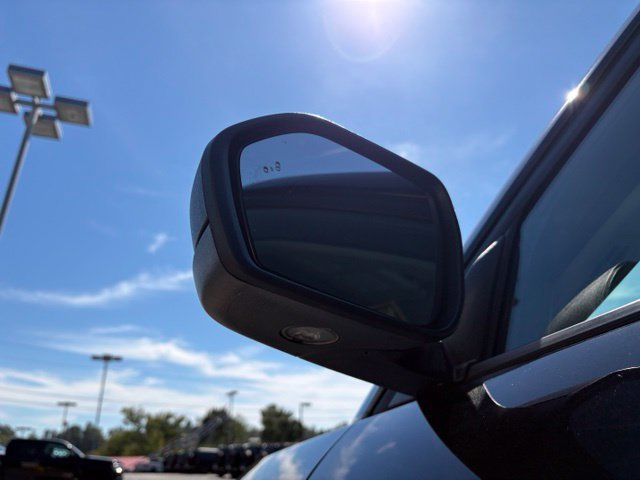 Used 2023 Ford Explorer XLT w/ Equipment Group 202A AWD/4WD image 14