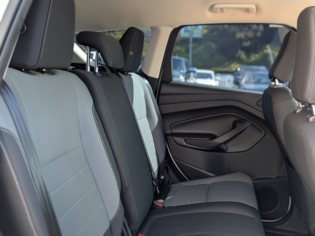 Used 2018 Ford Escape S image 14