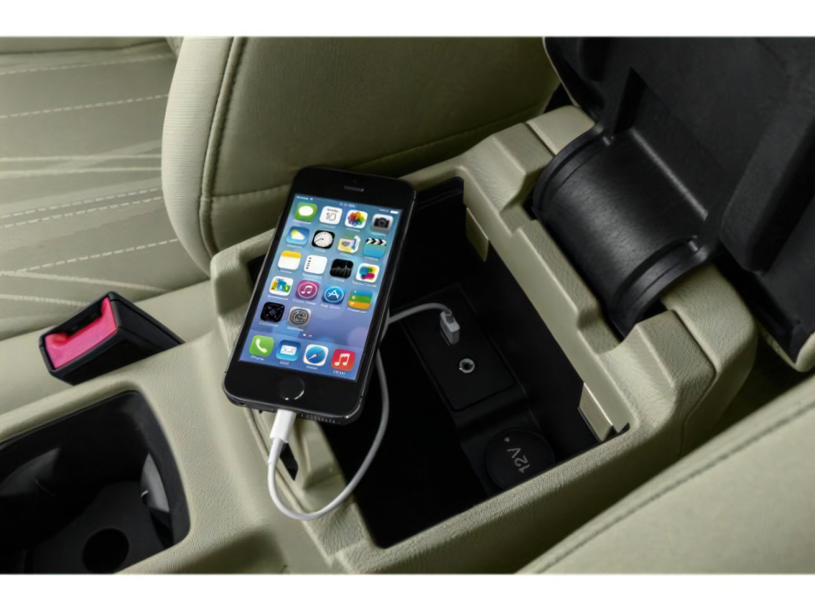 Used 2018 Ford Focus S FWD image 16