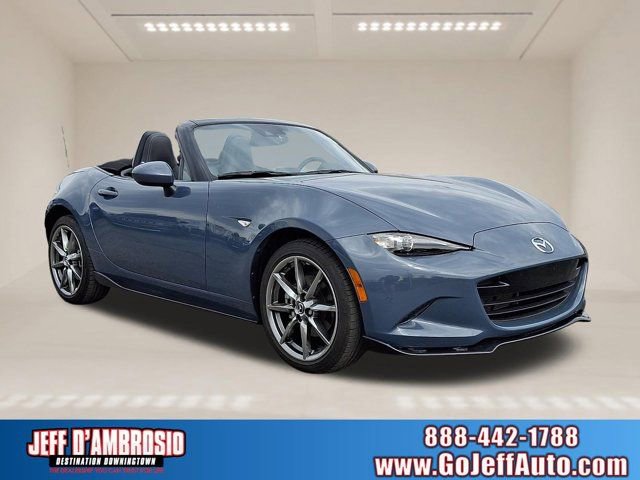 Used 2022 MAZDA MX-5 Miata Grand Touring w/ Appearance Package