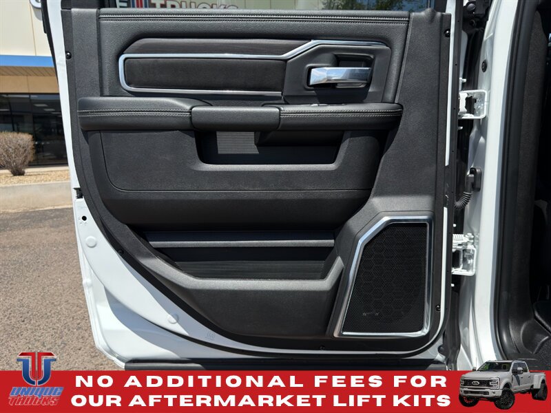 Used 2026 RAM 2500 Laramie AWD/4WD image 21