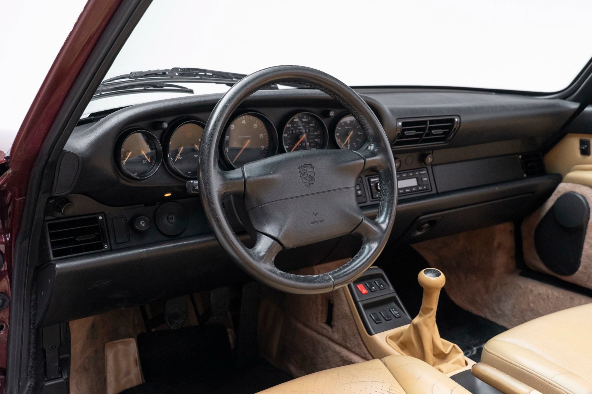Used 1998 Porsche 911 Carrera RWD image 16