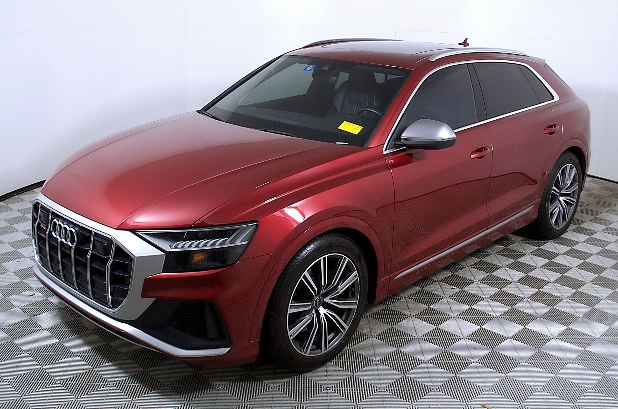 Used 2023 Audi SQ8 Premium Plus image 3