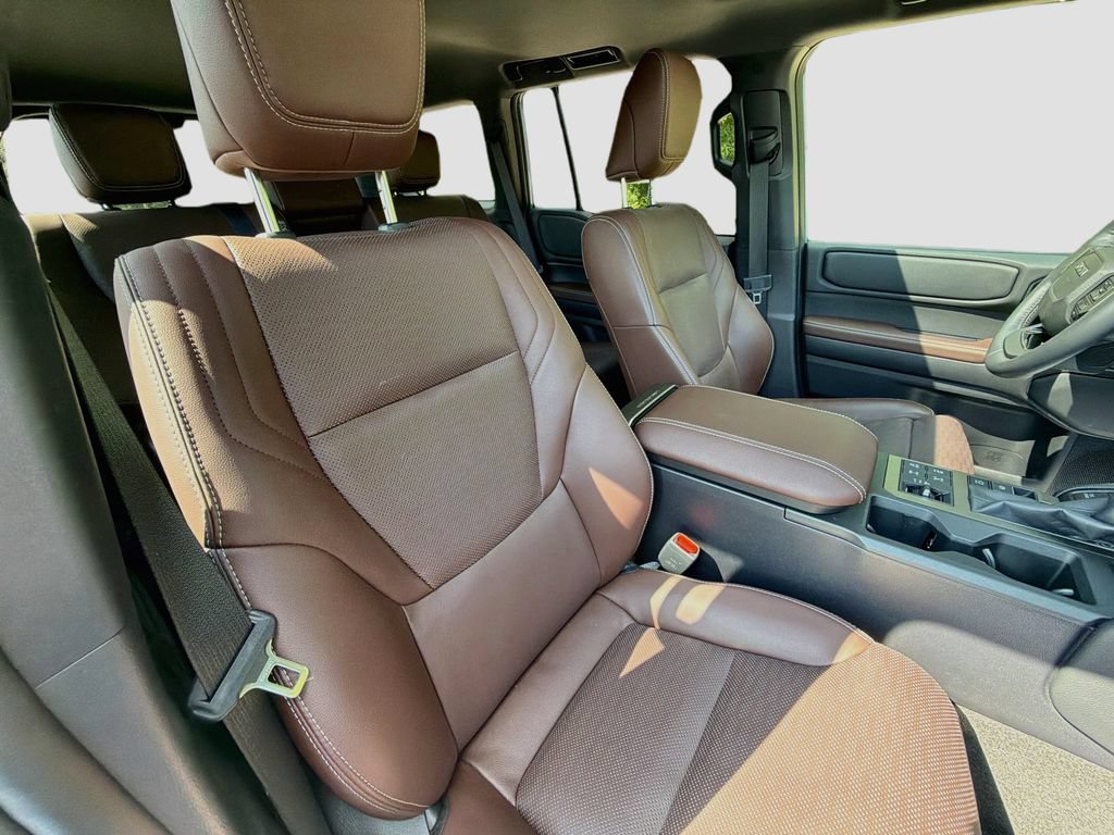 Used 2025 Toyota Land Cruiser w/ Premium Package AWD/4WD image 31