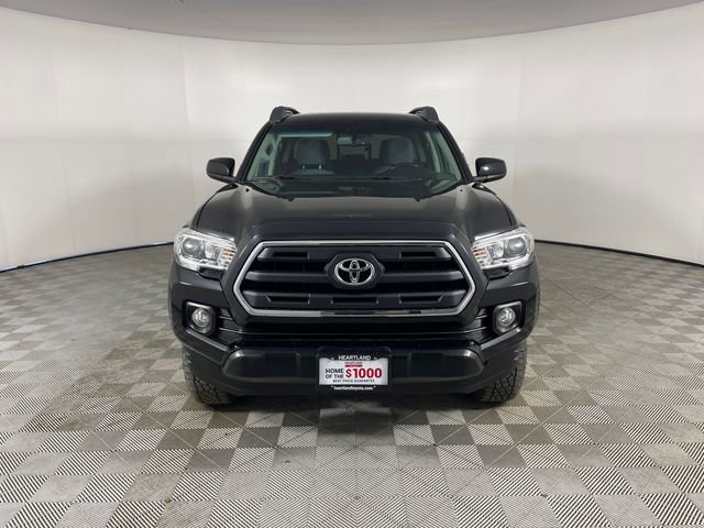 Used 2016 Toyota Tacoma SR5 w/ SR5 Appearance Package (SN) image 25