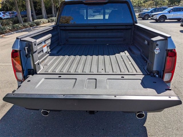 New 2026 Honda Ridgeline Black Edition image 8
