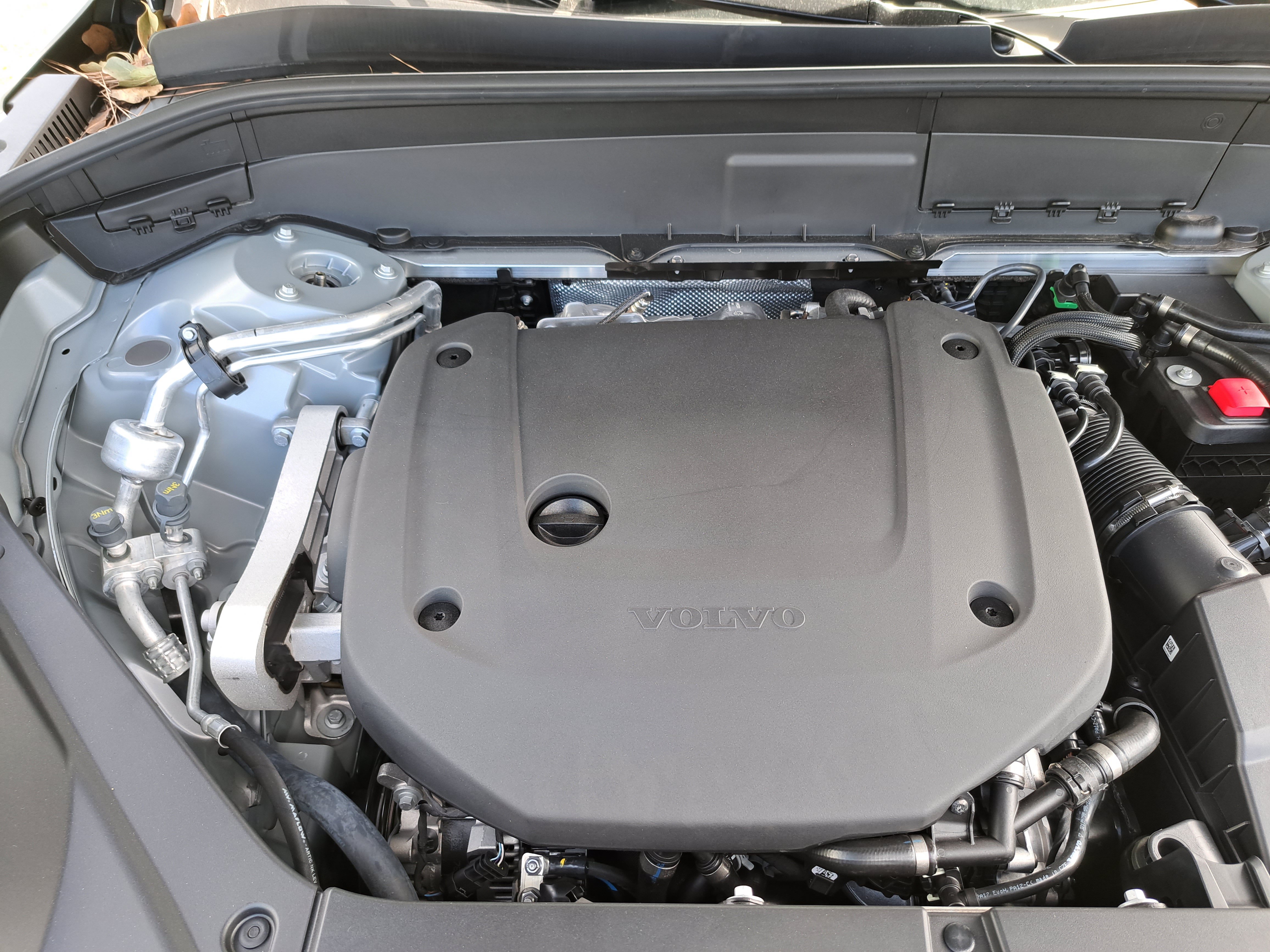 New 2026 Volvo XC90 B6 Plus w/ Protection Package Premier AWD/4WD image 9