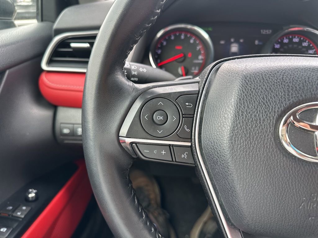 Used 2019 Toyota Camry XSE image 17