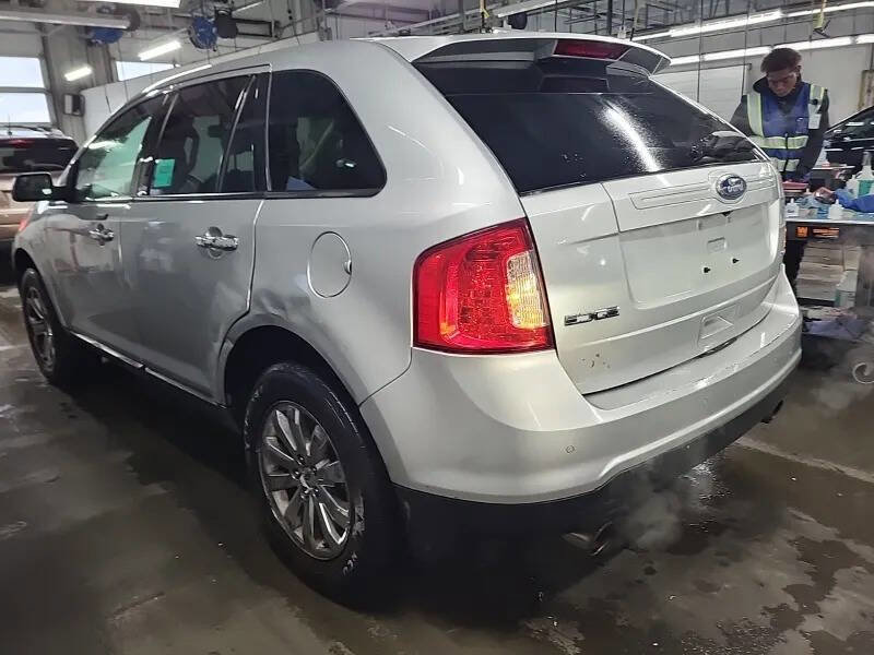 Used 2011 Ford Edge SEL w/ 201A Rapid Spec Order Code image 4