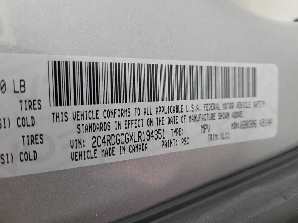 Used 2020 Dodge Grand Caravan SXT FWD image 33
