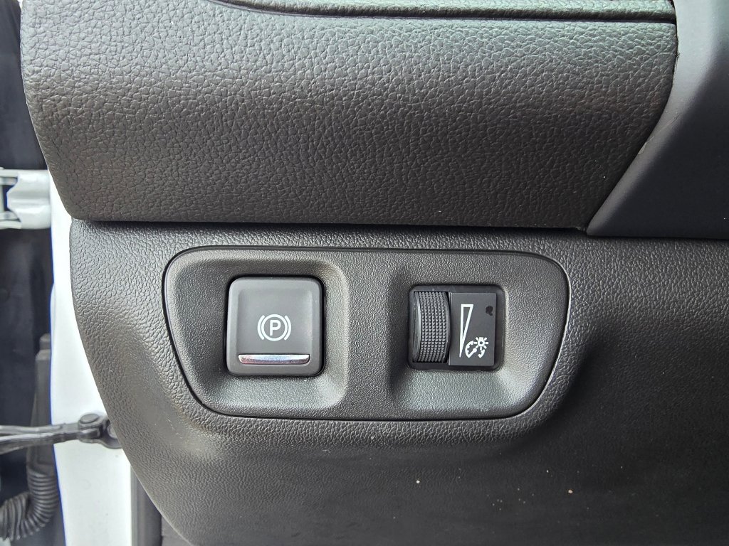 Used 2023 GMC Acadia AT4 w/ Preferred Package AWD/4WD image 22