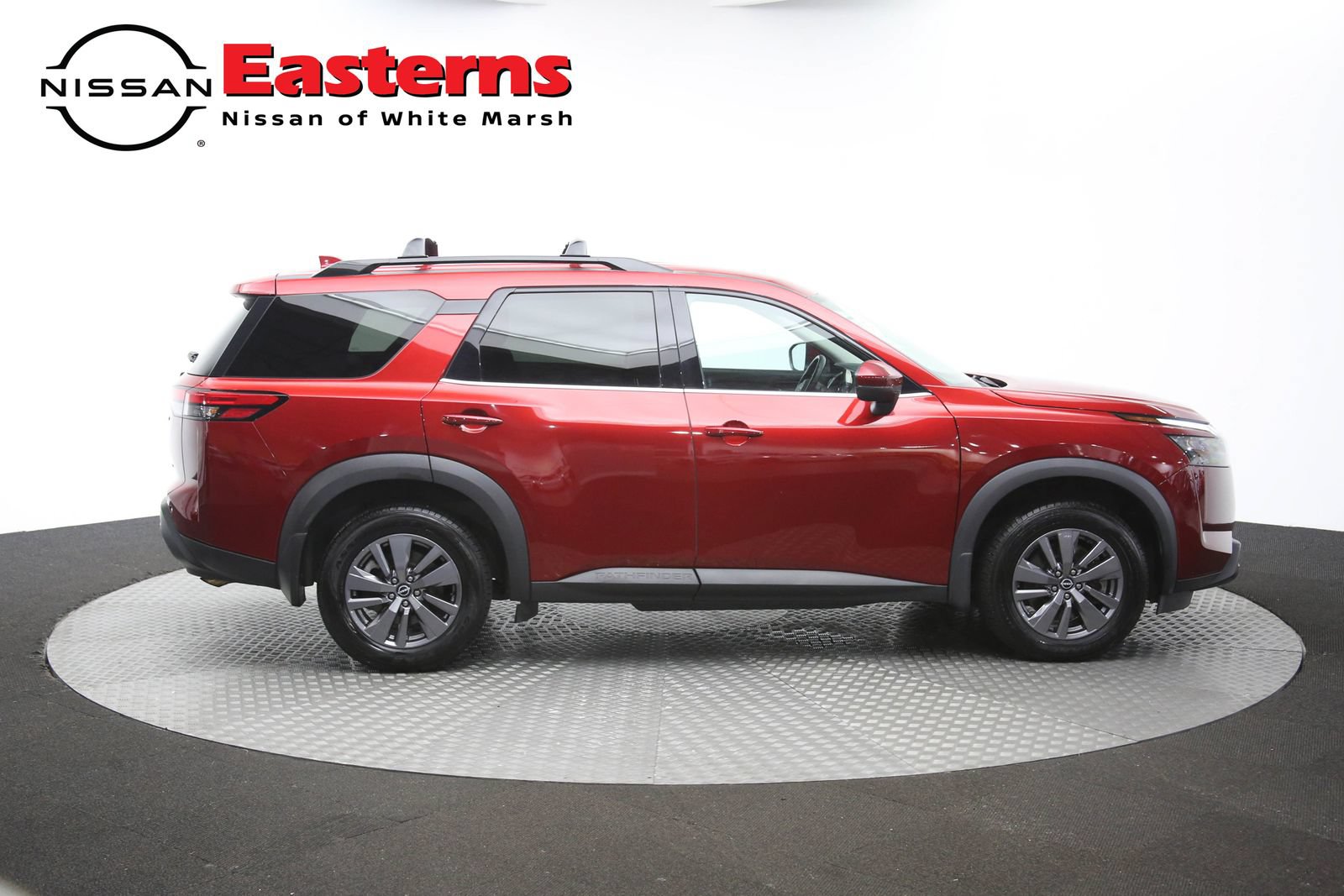 Used 2023 Nissan Pathfinder SV AWD/4WD image 42
