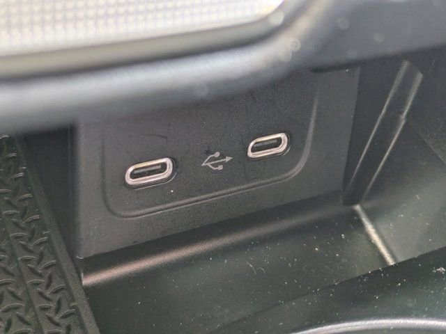 Used 2025 Mercedes-Benz C 300 C 300 image 18