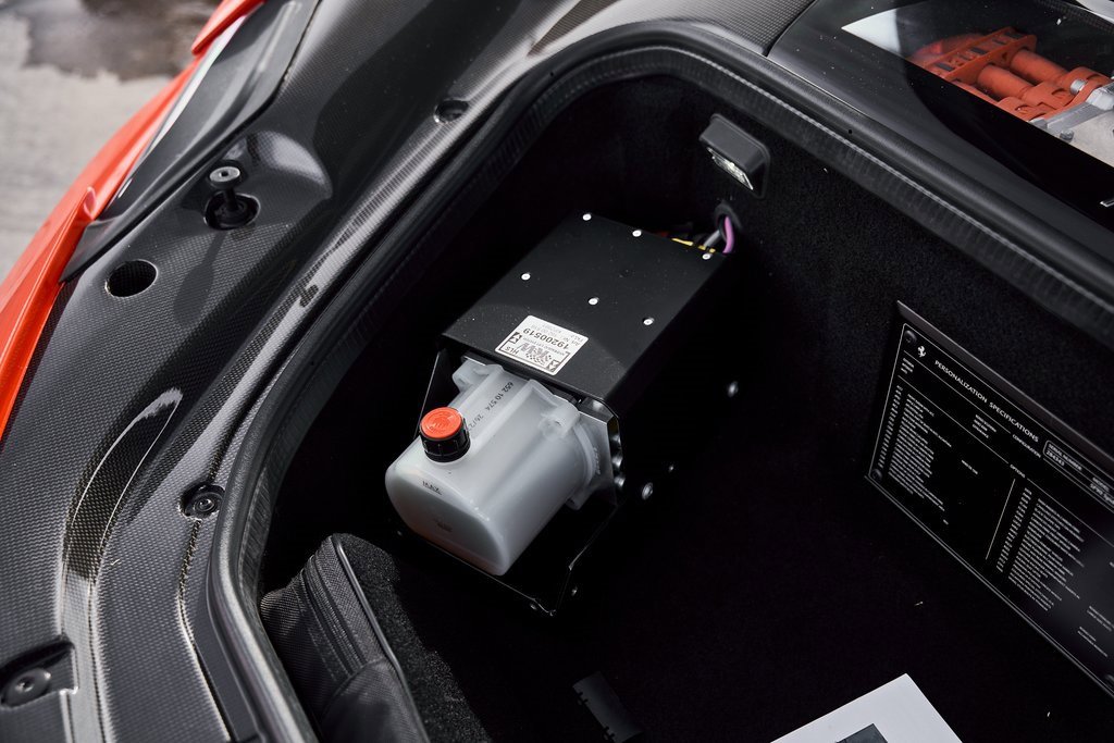 Used 2022 Ferrari SF90 Spider image 21