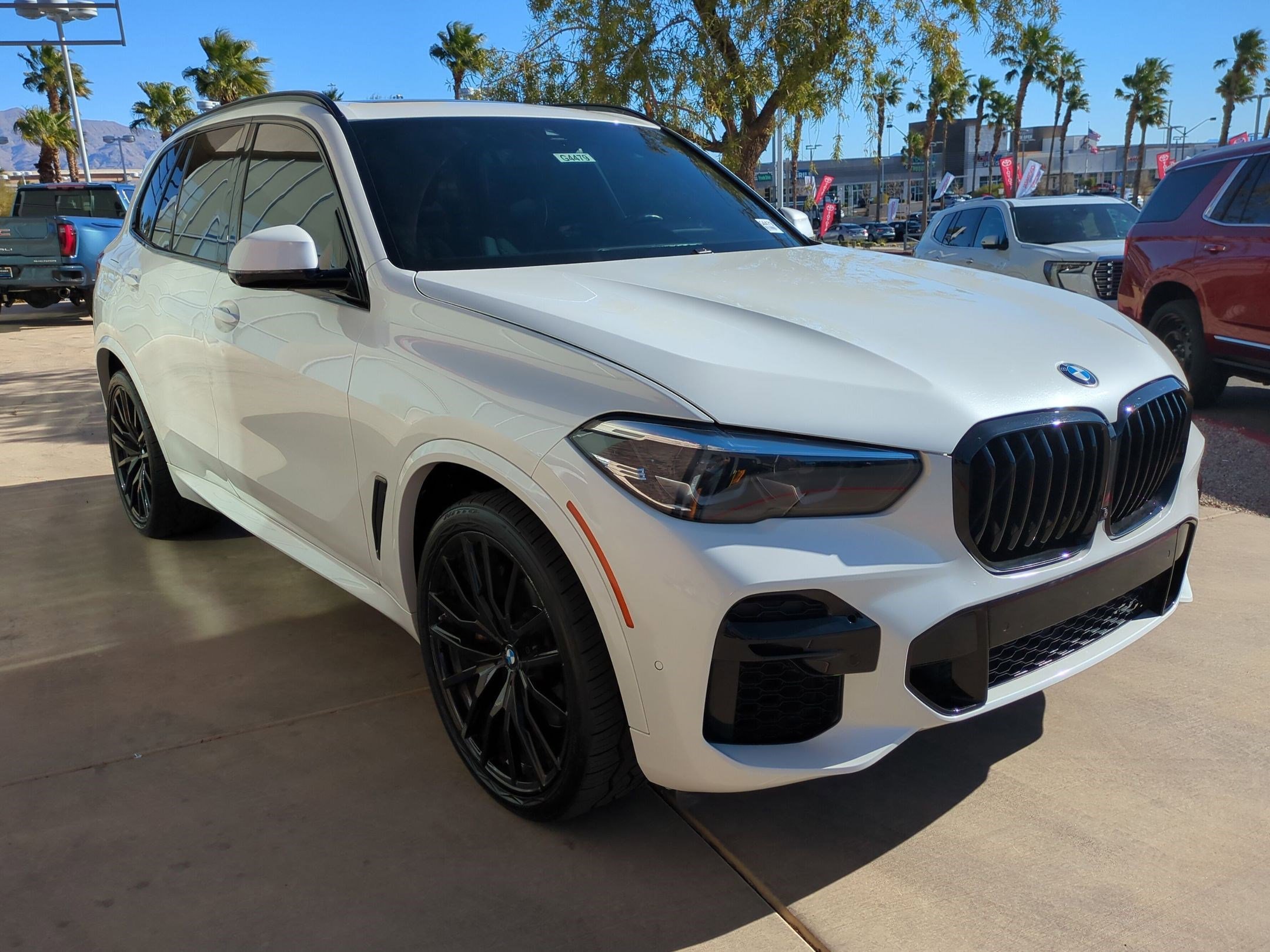 Used 2023 BMW X5 xDrive40i w/ M Sport Package image 7