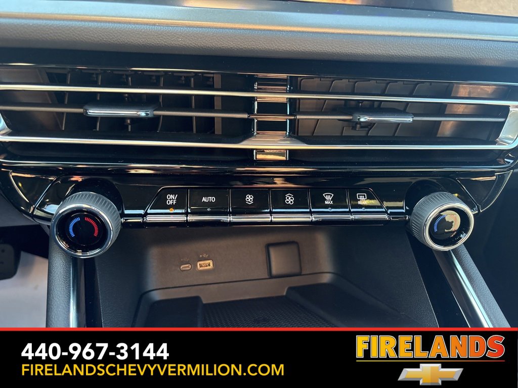 New 2026 Chevrolet Traverse LT w/ Midnight/Sport Edition image 22