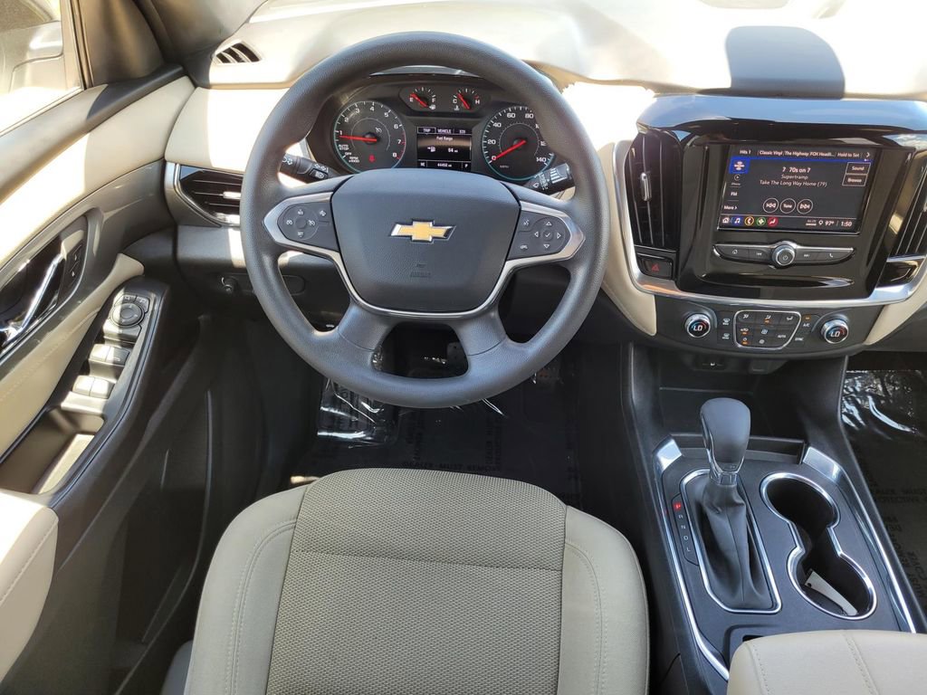 Used 2023 Chevrolet Traverse LS image 15