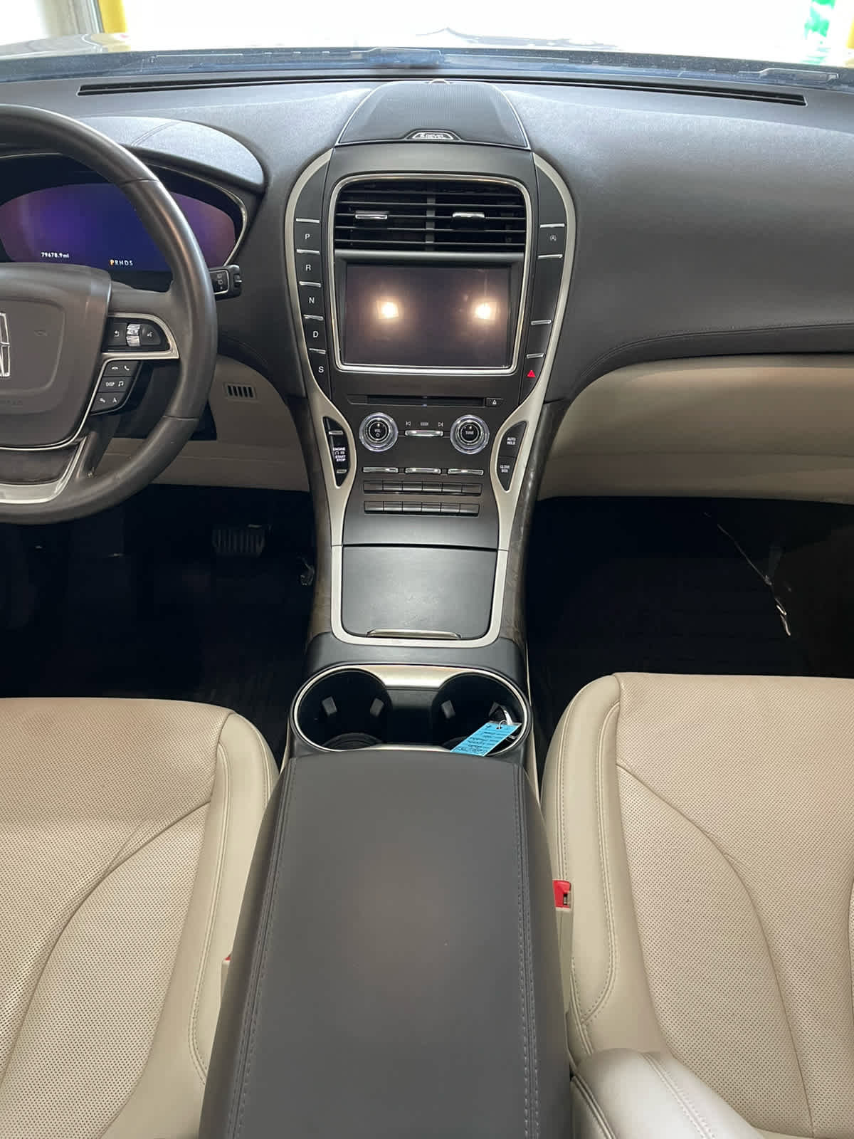 Used 2020 Lincoln Nautilus Reserve w/ Cargo Utility Package AWD/4WD image 12