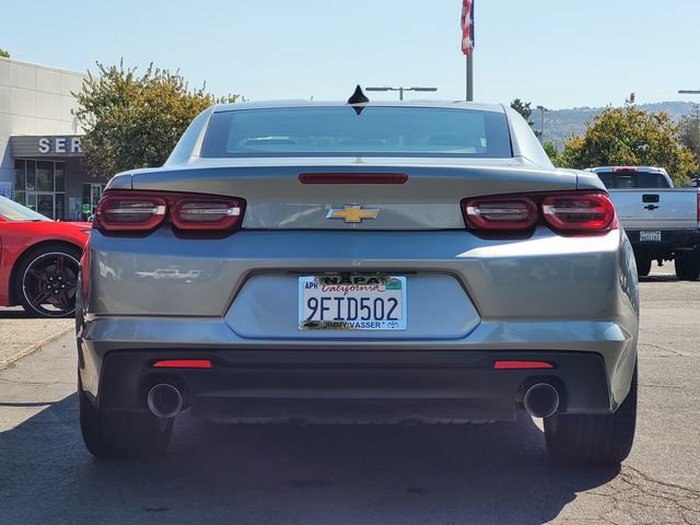 Used 2023 Chevrolet Camaro LT RWD image 7