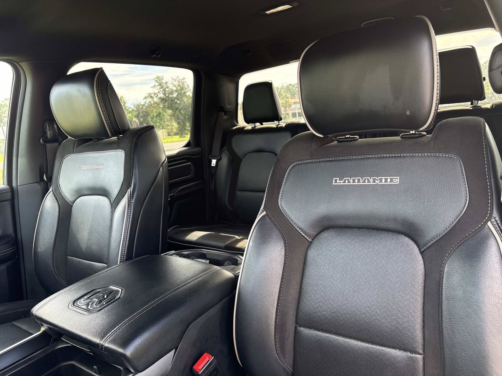 Certified 2024 RAM 1500 Laramie RWD image 21