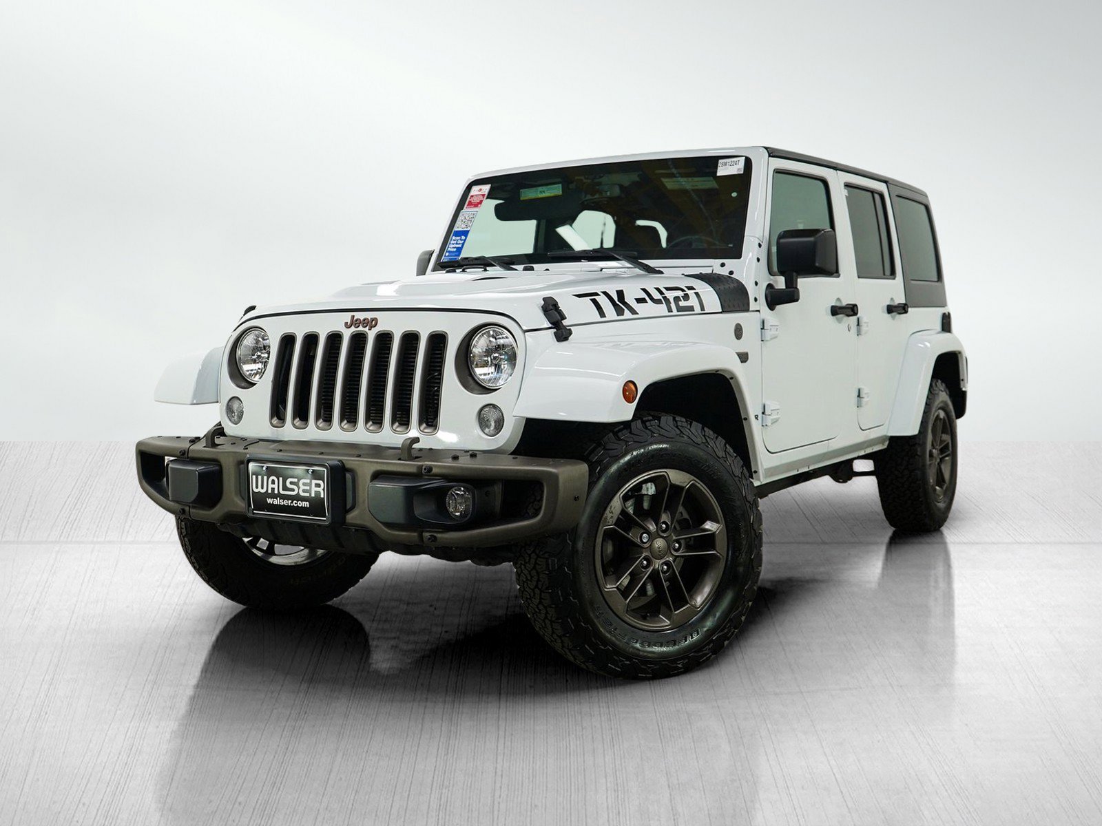 Used 2016 Jeep Wrangler Unlimited Sahara image 1