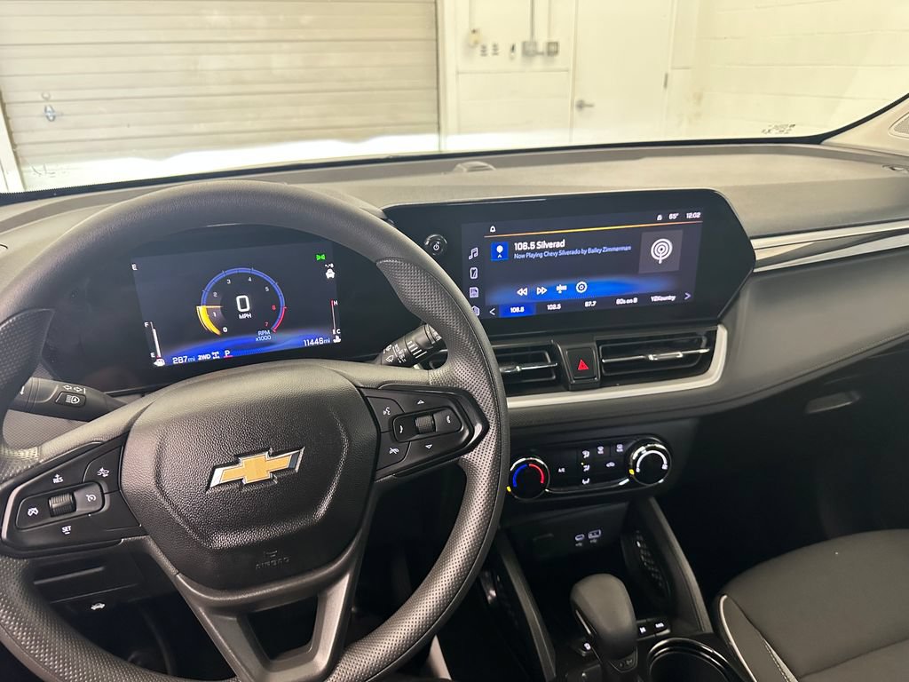 Certified 2024 Chevrolet TrailBlazer LS w/ LS Convenience Package AWD/4WD image 25