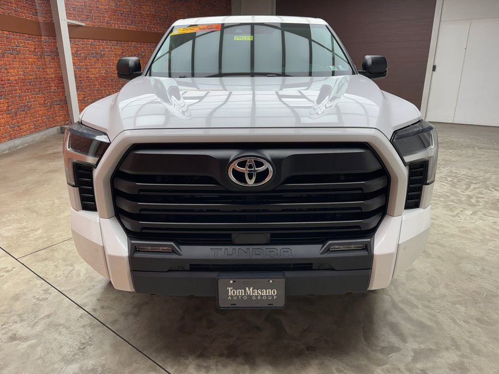 Used 2023 Toyota Tundra SR5 w/ SR5 Convenience Package AWD/4WD image 7