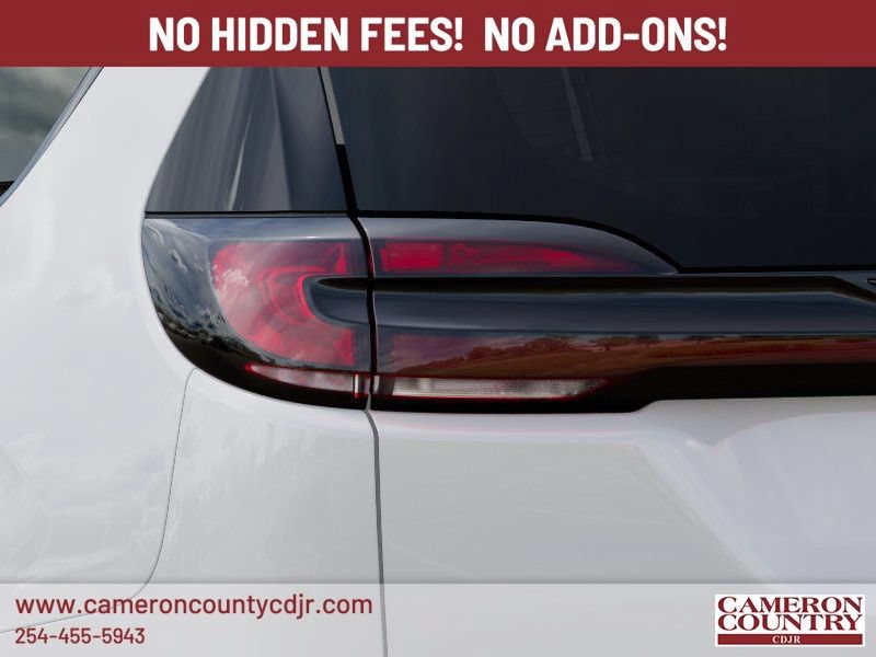 New 2027 Chrysler Pacifica Select AWD/4WD image 9
