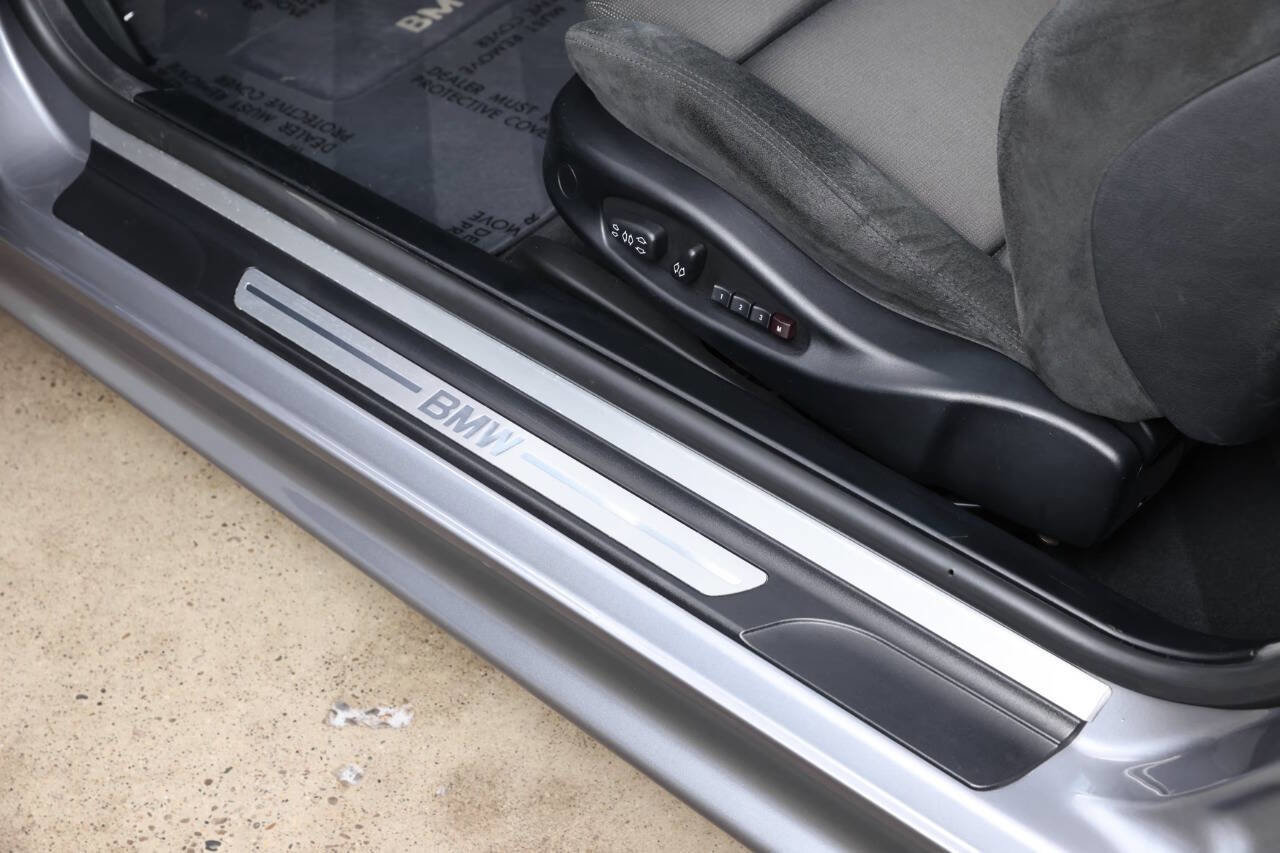 Used 2004 BMW 330Ci Coupe image 55