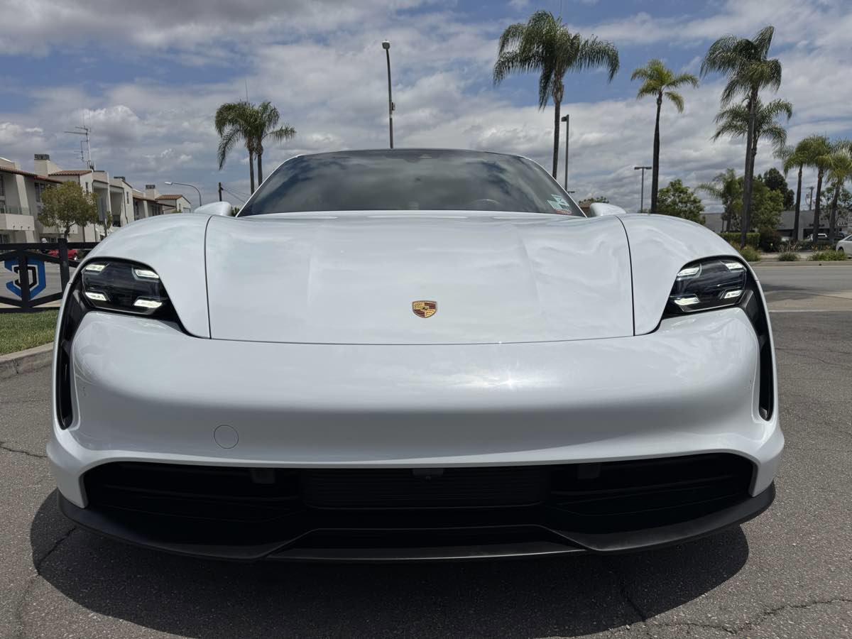 Used 2020 Porsche Taycan 4S AWD/4WD image 13