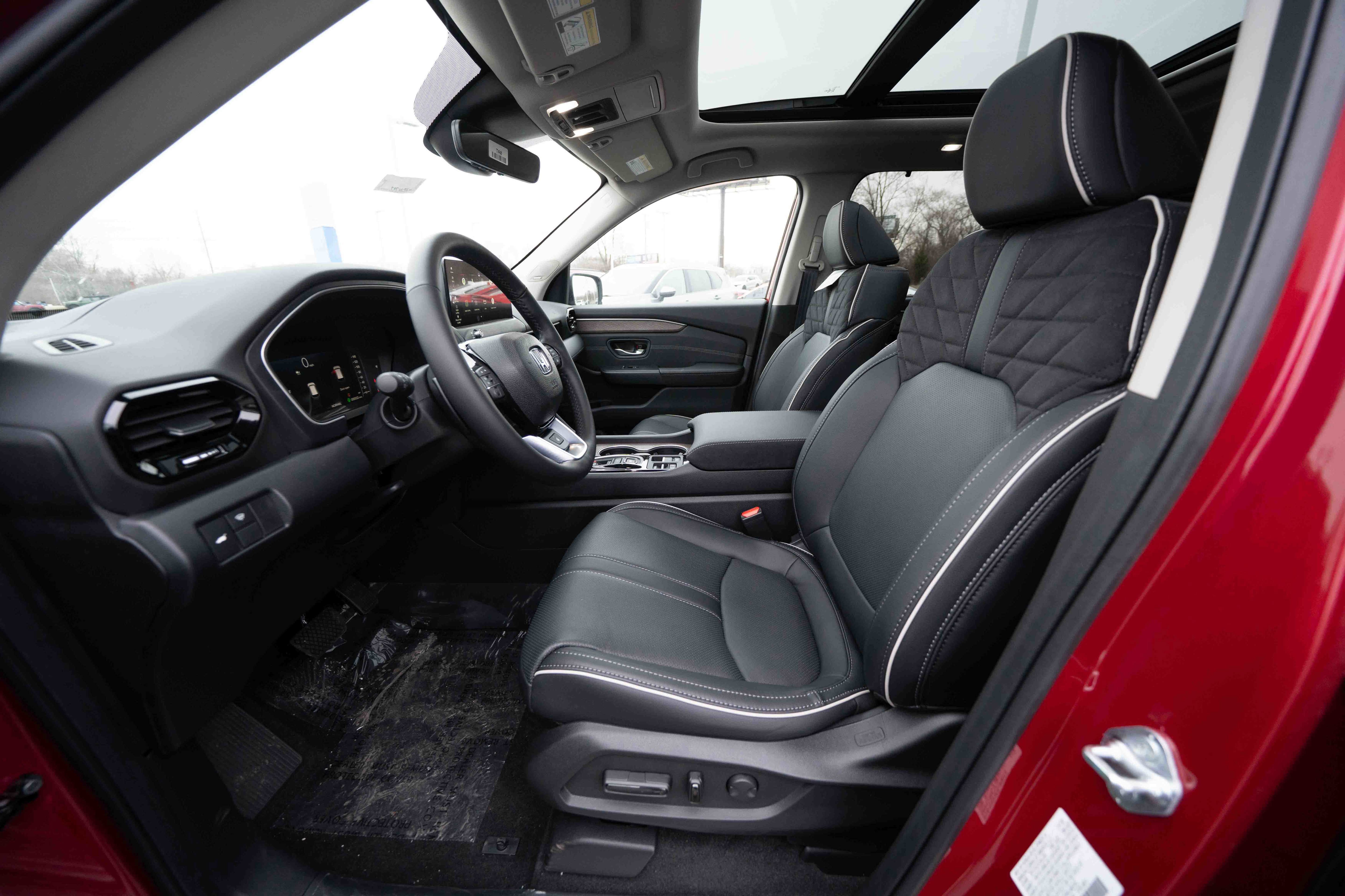New 2026 Honda Pilot Elite image 9