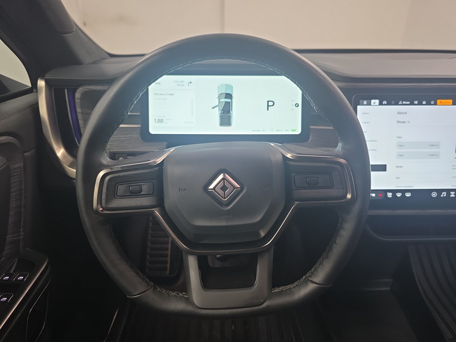 Used 2024 Rivian R1T Adventure AWD/4WD image 26