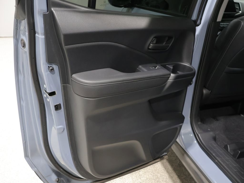 Used 2025 Honda Ridgeline Sport image 20
