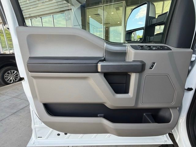 Used 2022 Ford F250 XLT w/ XLT Premium Package image 12