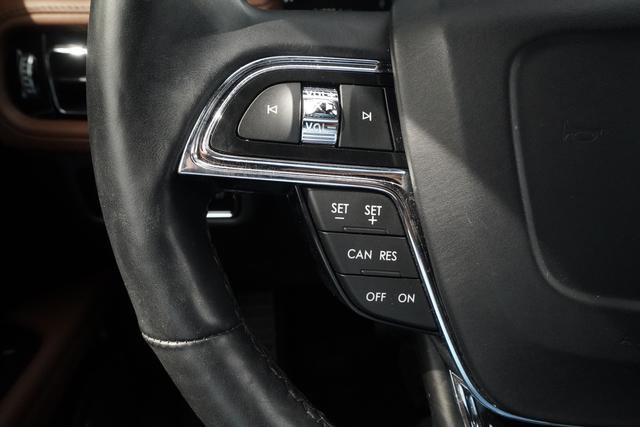 Used 2023 Lincoln Nautilus Reserve image 16