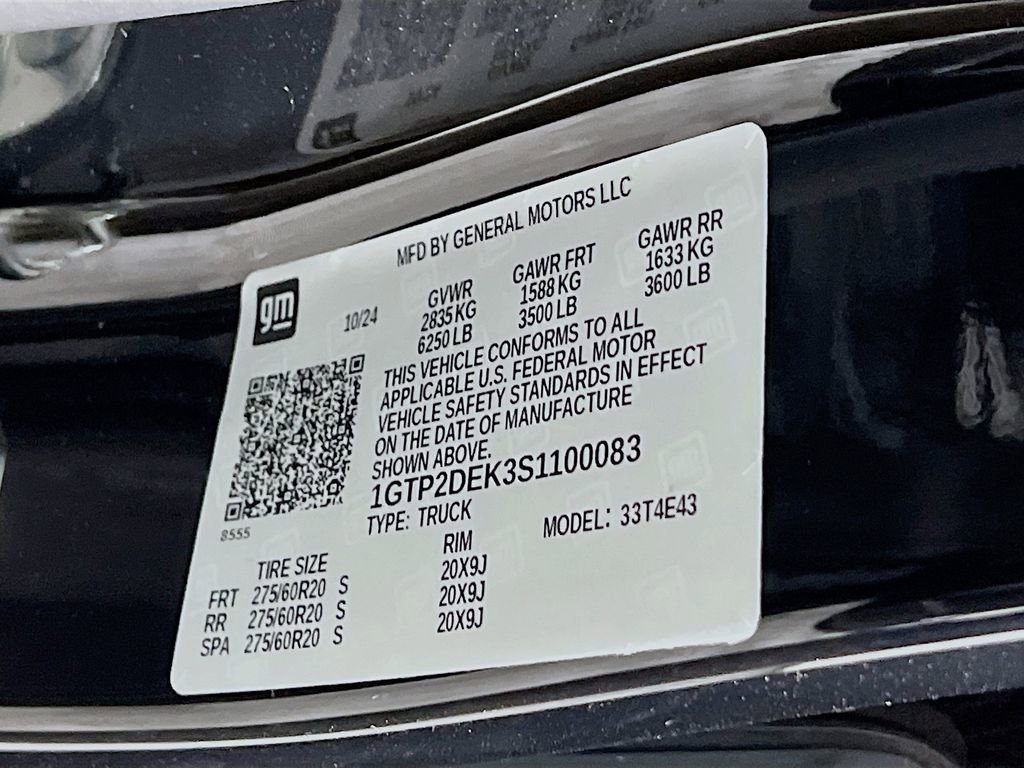 Certified 2025 GMC Canyon AT4 w/ Nightfall Edition image 25