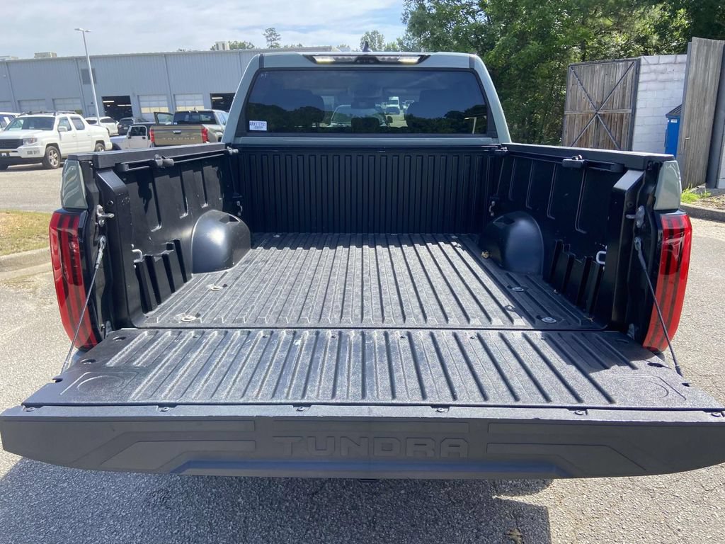Used 2024 Toyota Tundra SR5 w/ SR5 Convenience Package AWD/4WD image 5