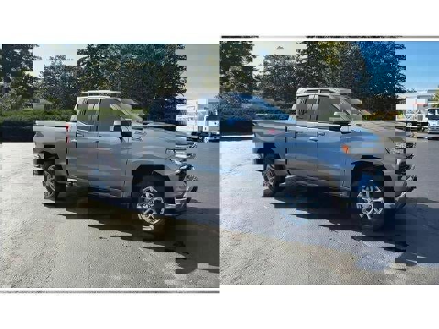 New 2026 Chevrolet Silverado 1500 LT w/ Z71 Off-Road Package image 2