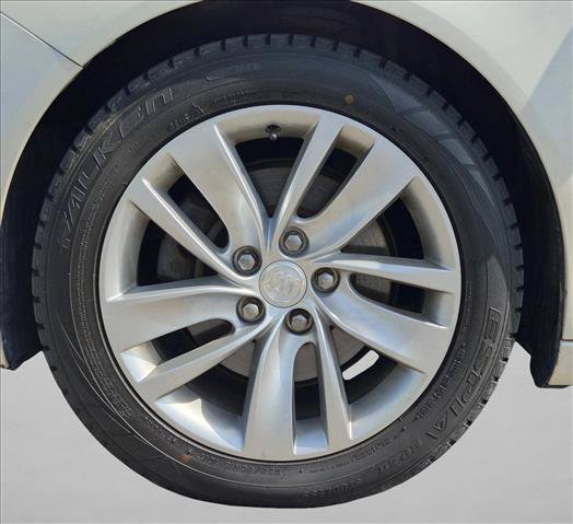 Used 2014 Buick Regal Premium FWD image 13