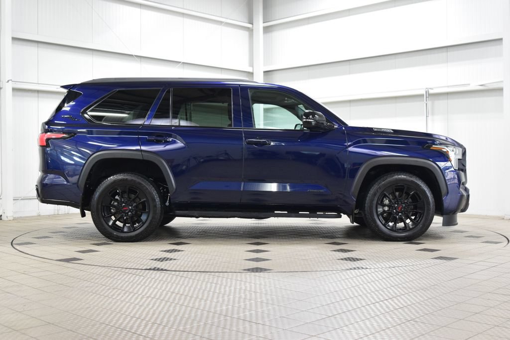 Used 2025 Toyota Sequoia Limited w/ TRD Off-Road Package AWD/4WD image 9