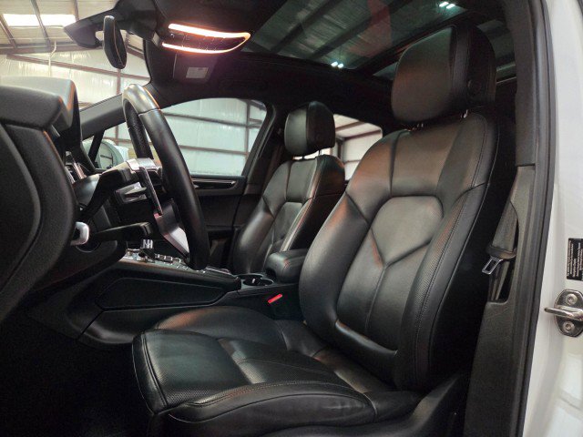 Used 2016 Porsche Macan S AWD/4WD image 57